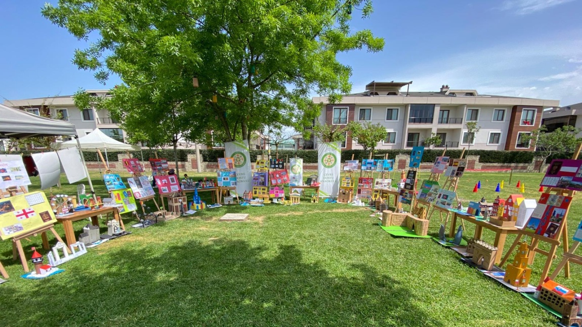  “We are all earthman”e Twinning projesi Sergi Etkinliği